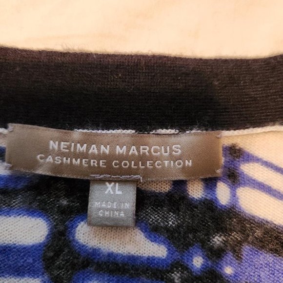 Cashmere 100% Sweater XL with Blue/Black/White Pattern - Picture 2 of 4